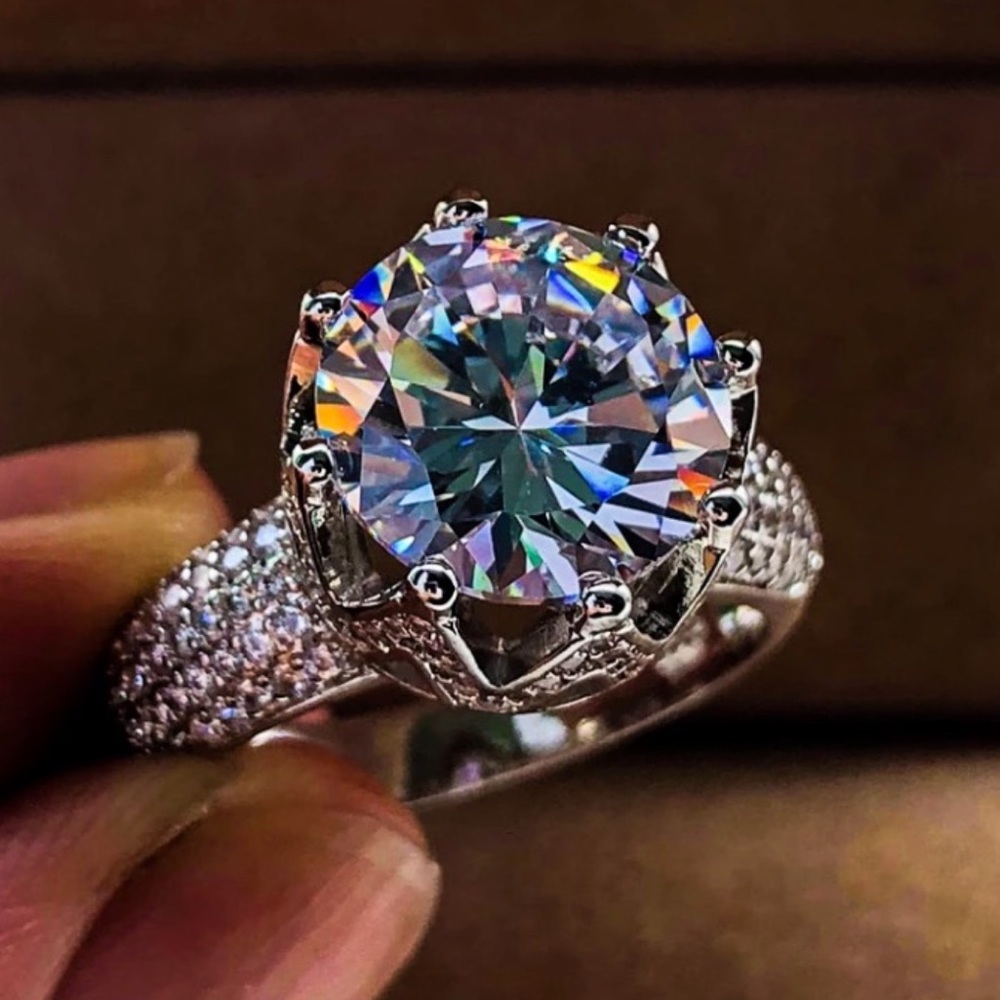 💎NEW Sterling Silver Diamond Princess Crown Ring
